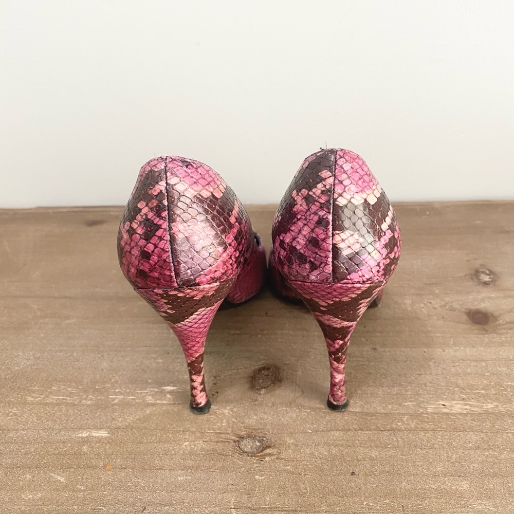 Stuart Weitzman Snake Print Heels Pink Size 6 - image 4